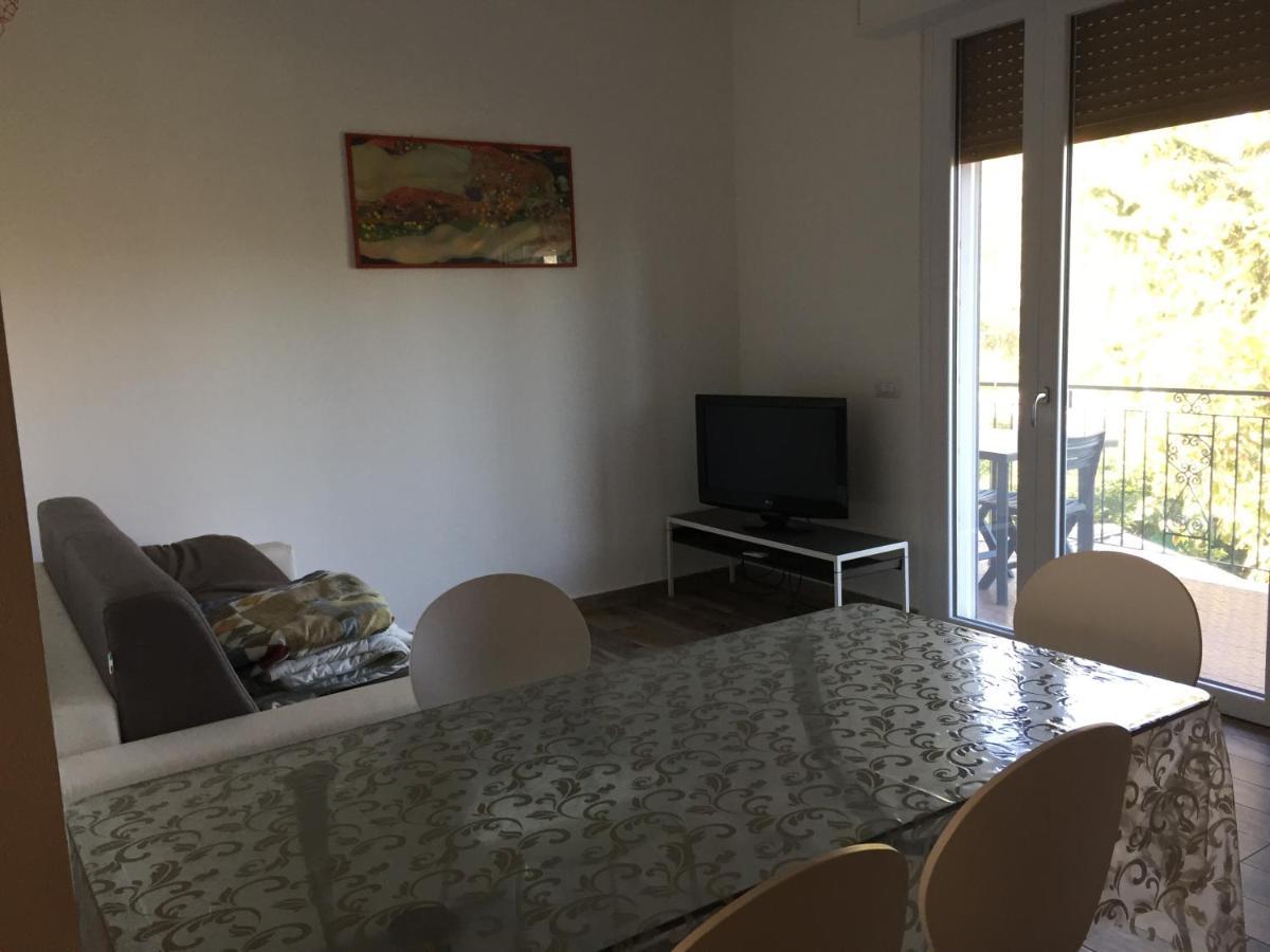 Ferienwohnung Gioiasulgarda Peschiera del Garda Exterior foto