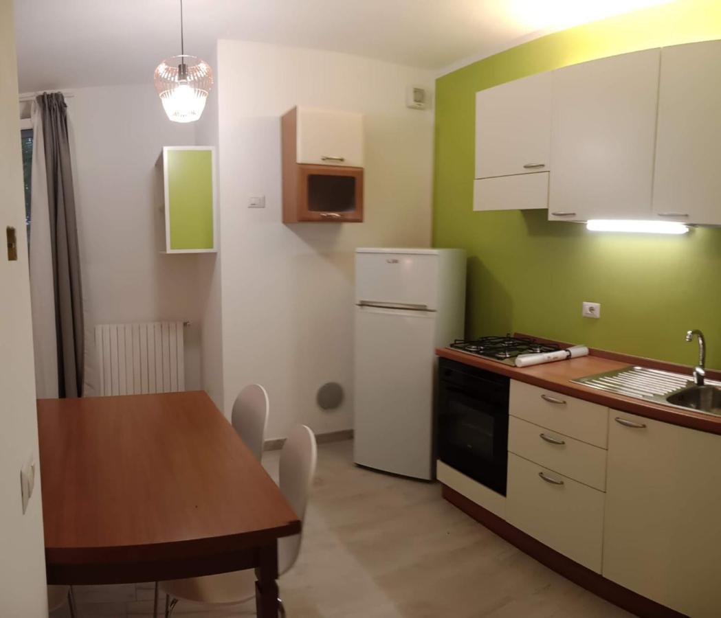 Ferienwohnung Gioiasulgarda Peschiera del Garda Exterior foto
