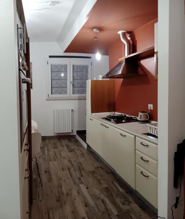Ferienwohnung Gioiasulgarda Peschiera del Garda Exterior foto